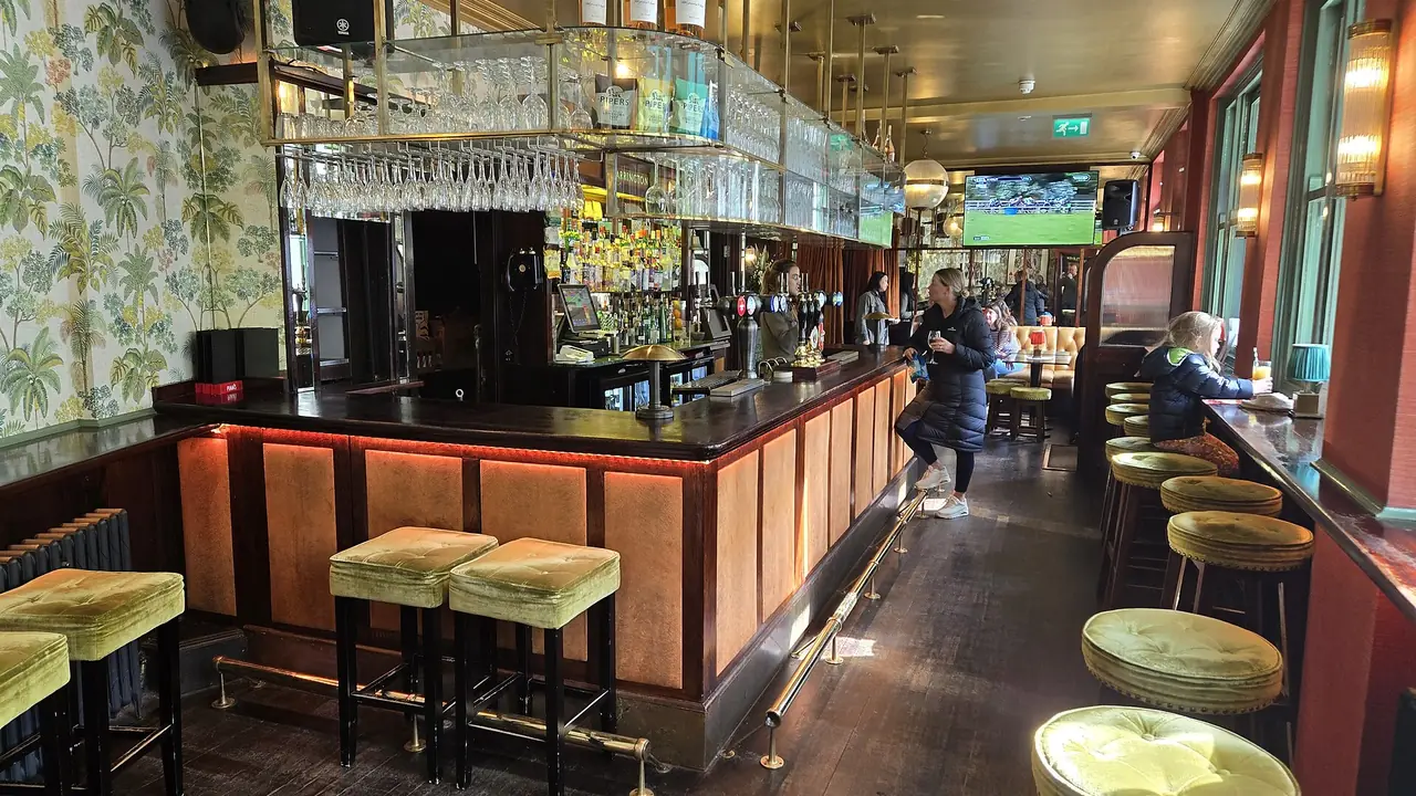 Symbolbild: Pub